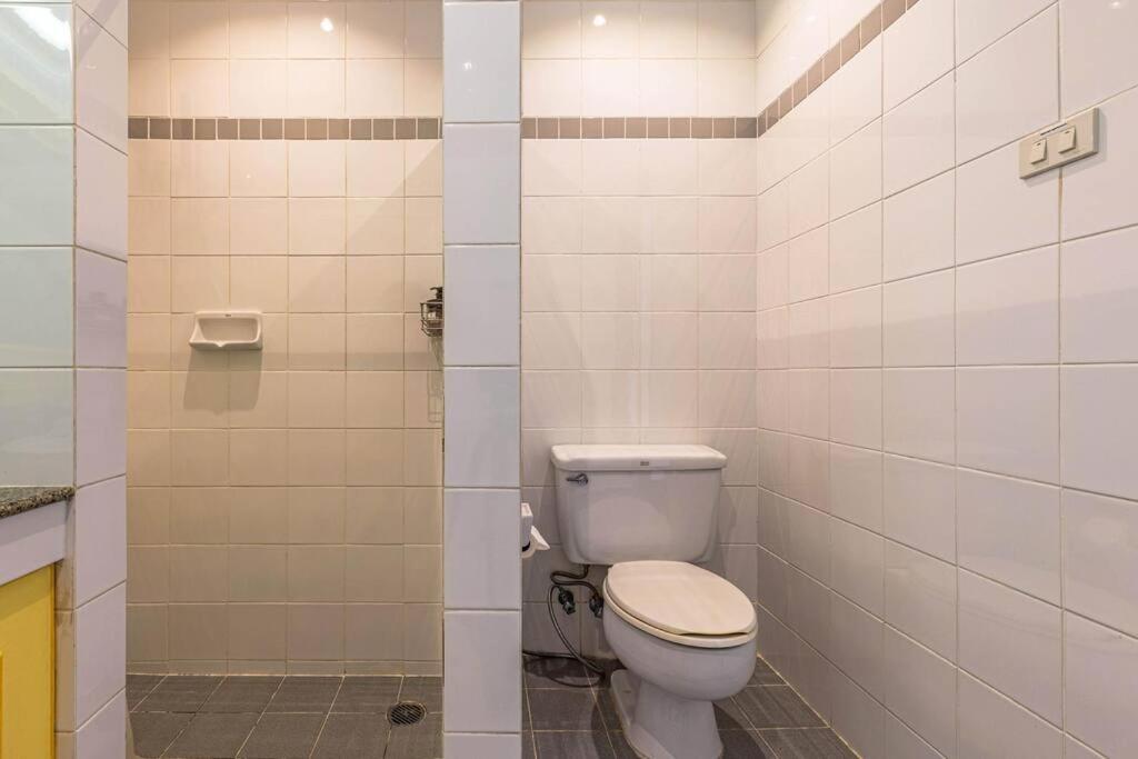 4 Bedroom Townhouse In Great Location! HHQ Eksteriør bilde
